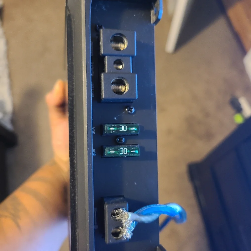 Amp - Picture 4 of 4